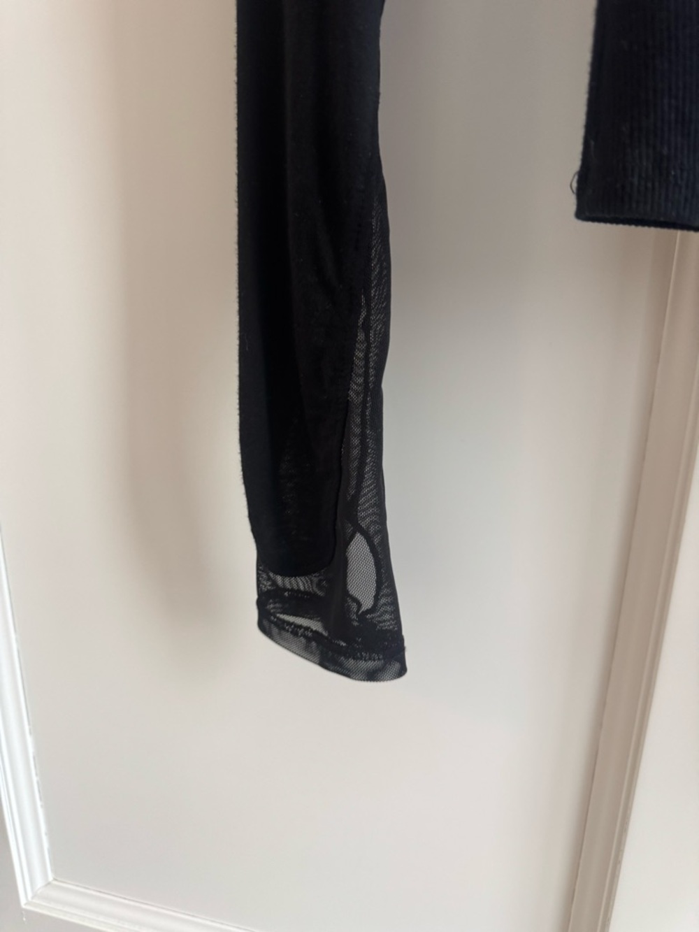 Joah Brown Black Long-Sleeve Scoop Back Tie Top - Picture 3 of 8